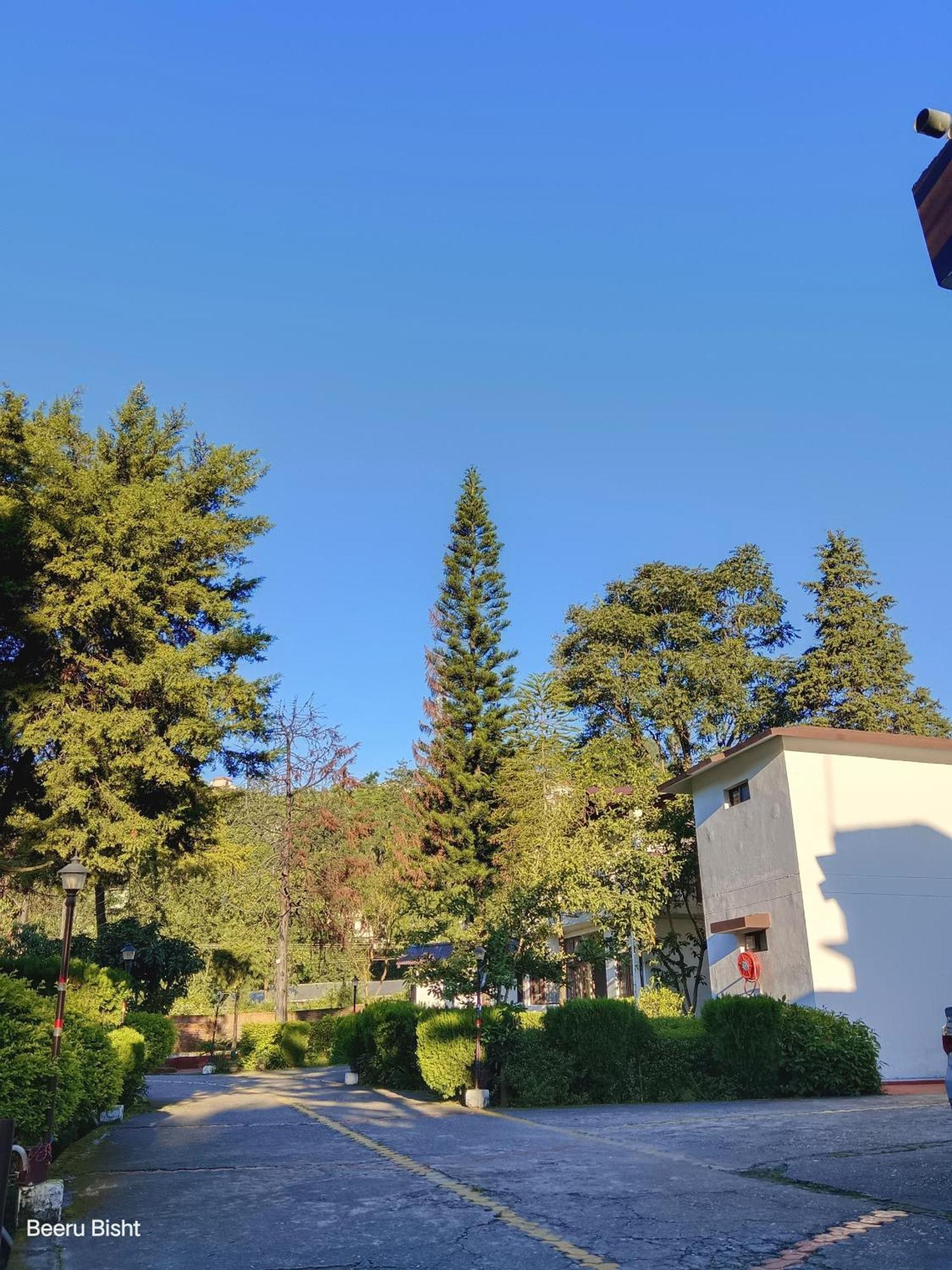 Shikha Resort Ewentbliz Bhīm Tāl Exterior foto
