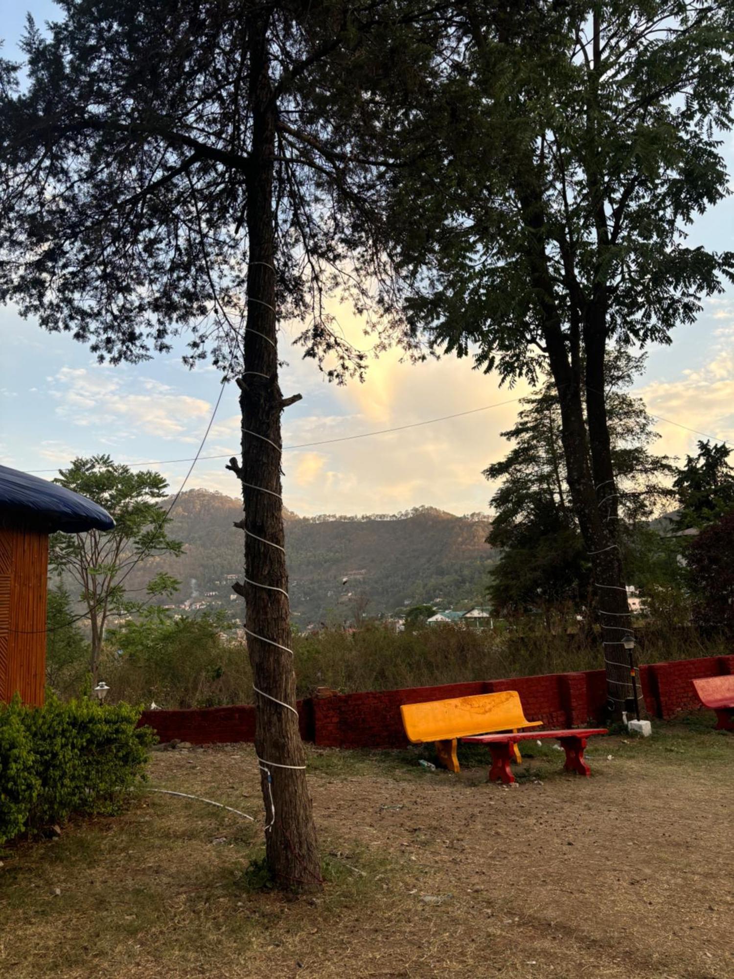 Shikha Resort Ewentbliz Bhīm Tāl Exterior foto